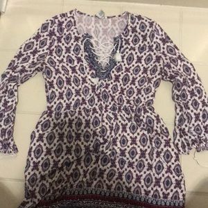 Dress With long sleeves but flows